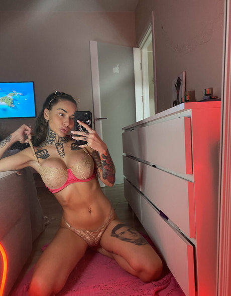 miafoxie heiße hübsche bilder