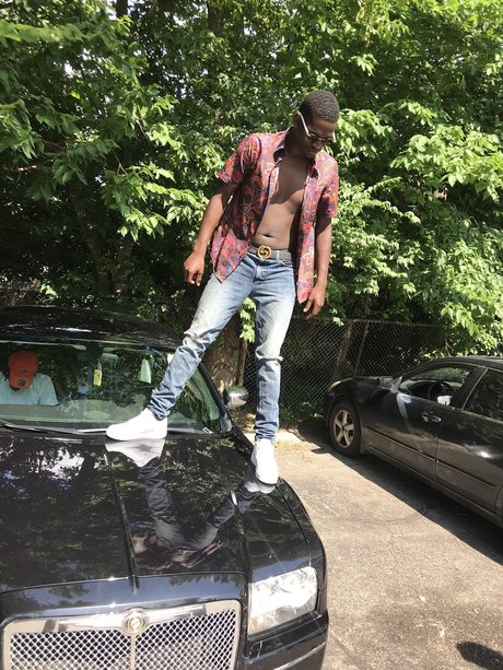 Black Migo schauspielerin perfekte archiv