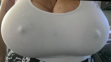 Miya James heiße xxx fotos