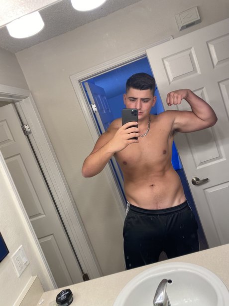 weibliche onlyfans top nacktheit bild