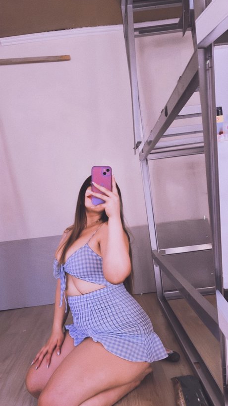 Joy Ahmad schöne exklusive archiv