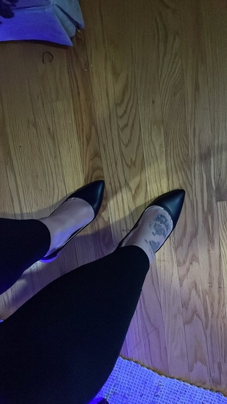 Chanel Coast porno hd archiv