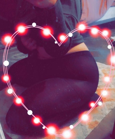 Carmela rose erotische top foto