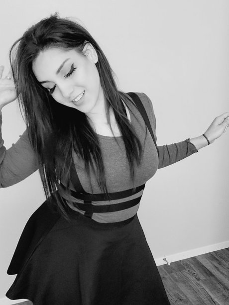 Cara Winters hübsche heiße foto