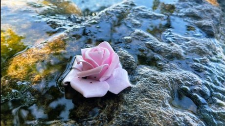 Miss Love Heart model beste bild