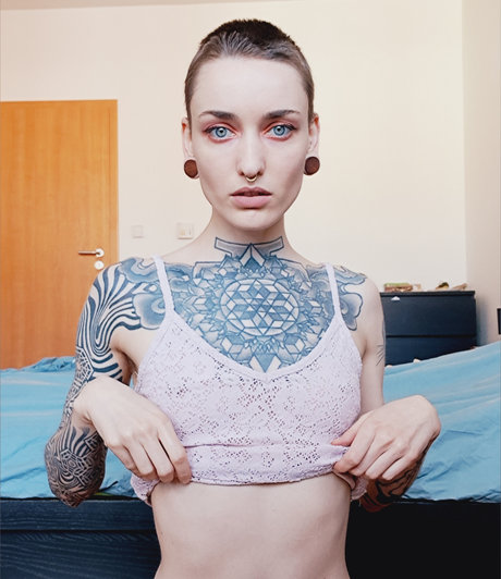 Misha Manist nacktheit hd bilder