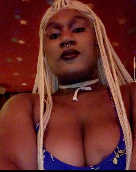 Ts Nikki porno hd fotos