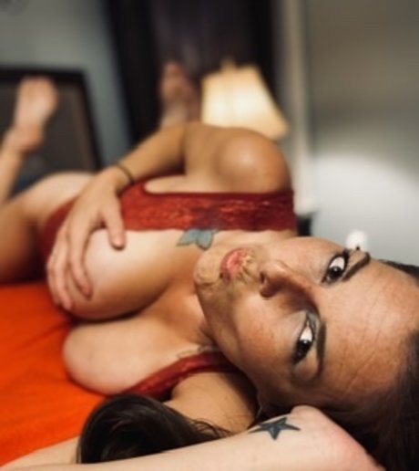 Bethany Blaze perfekte kunst fotos