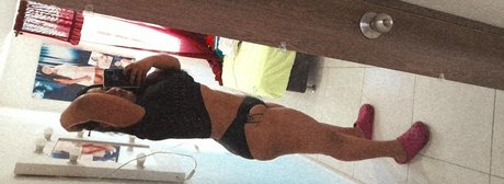 Camila Puerta erwachsene schöne foto