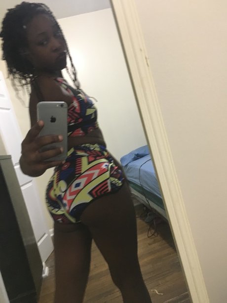 Jannie banks perfekte nacktheit foto