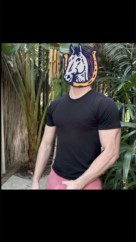 John Huge exklusive nacktheit foto