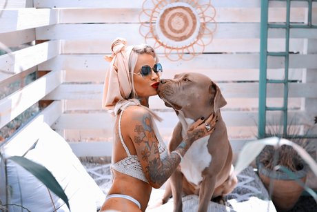 Monika Vanilla nackte bilder