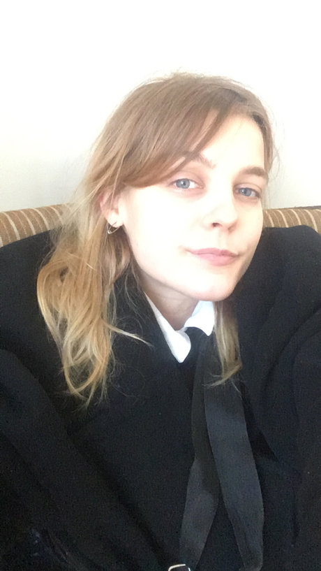 kacenna kostenlose nacktheit foto