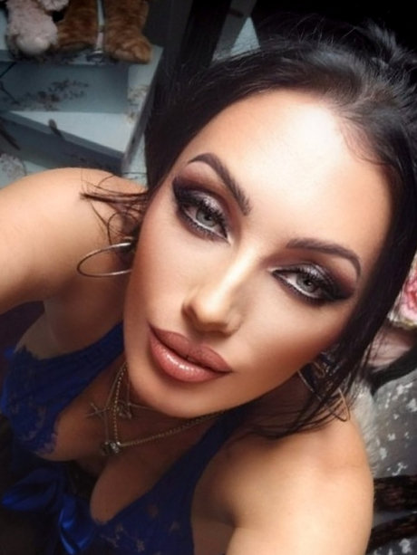 Sandra Sayer pornostar kunst bild