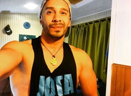 Mr TATO perfekte akt galerie