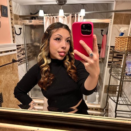 zoeyyyy_ nackt top archiv