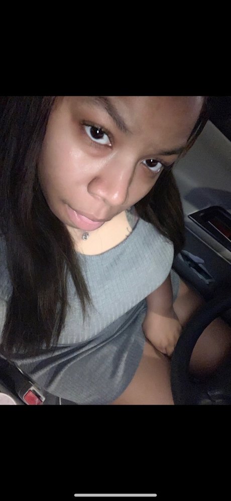 HoneyBeiMe schauspielerin heiße galerien