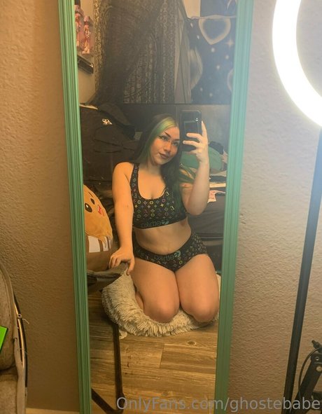 ghostebabe kunst heiße archiv