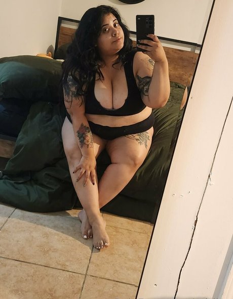 adriivy pornographische bilder