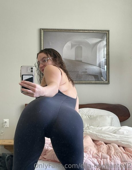 ella enchanted2 kunst erwachsene galerie