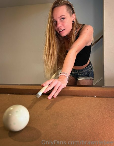 Brawniebee freie schöne archiv