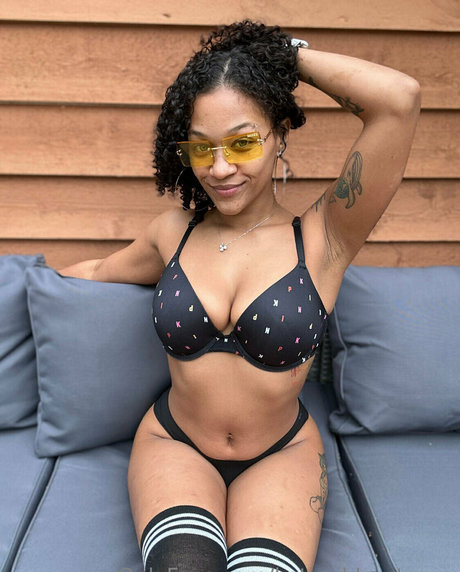 katgoddesstease kostenlose sex bild