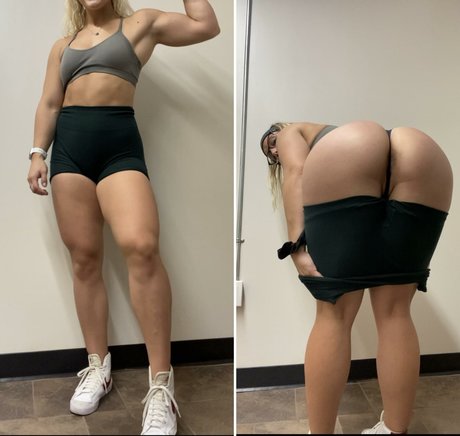 vickievix erotische akt bild