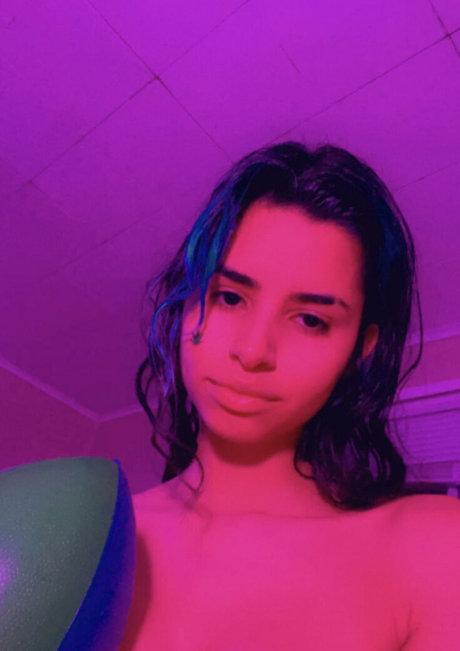 oma-onlyfans exklusive kunst bilder