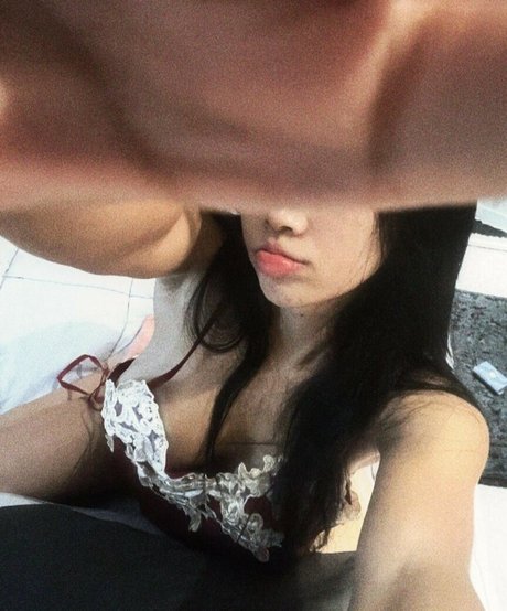 minnie x erotische nackte foto