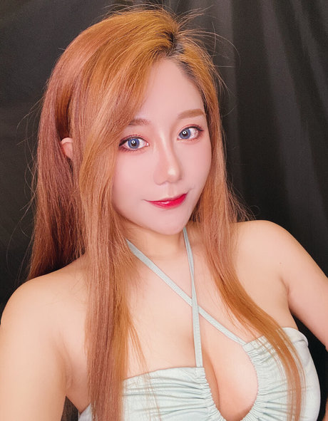 Uying erotische pornostar galerien