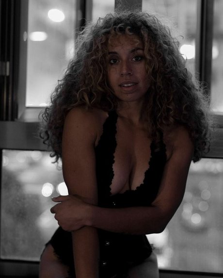 chelly pop nacktheit erwachsene galerie