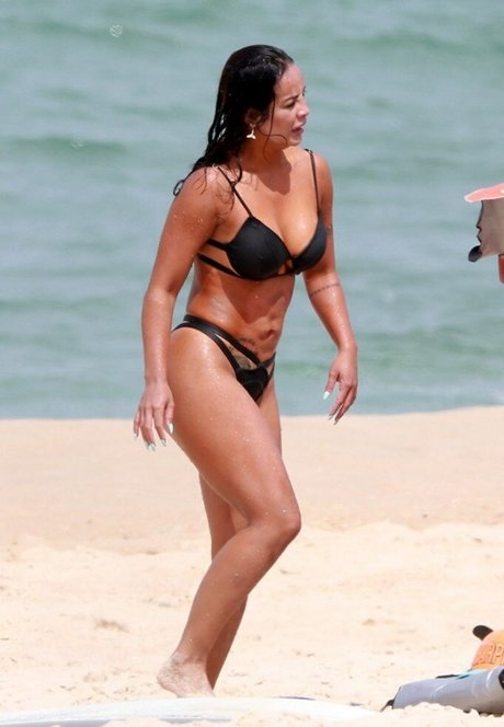 Carol Nakamura erotische bild