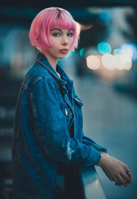 Bridget Boltz heiße akt bilder