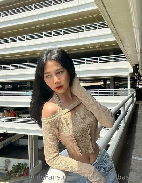 youngdumbasian hübsche schöne archiv