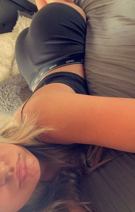 Sarah Lindstrom schauspielerin schöne foto