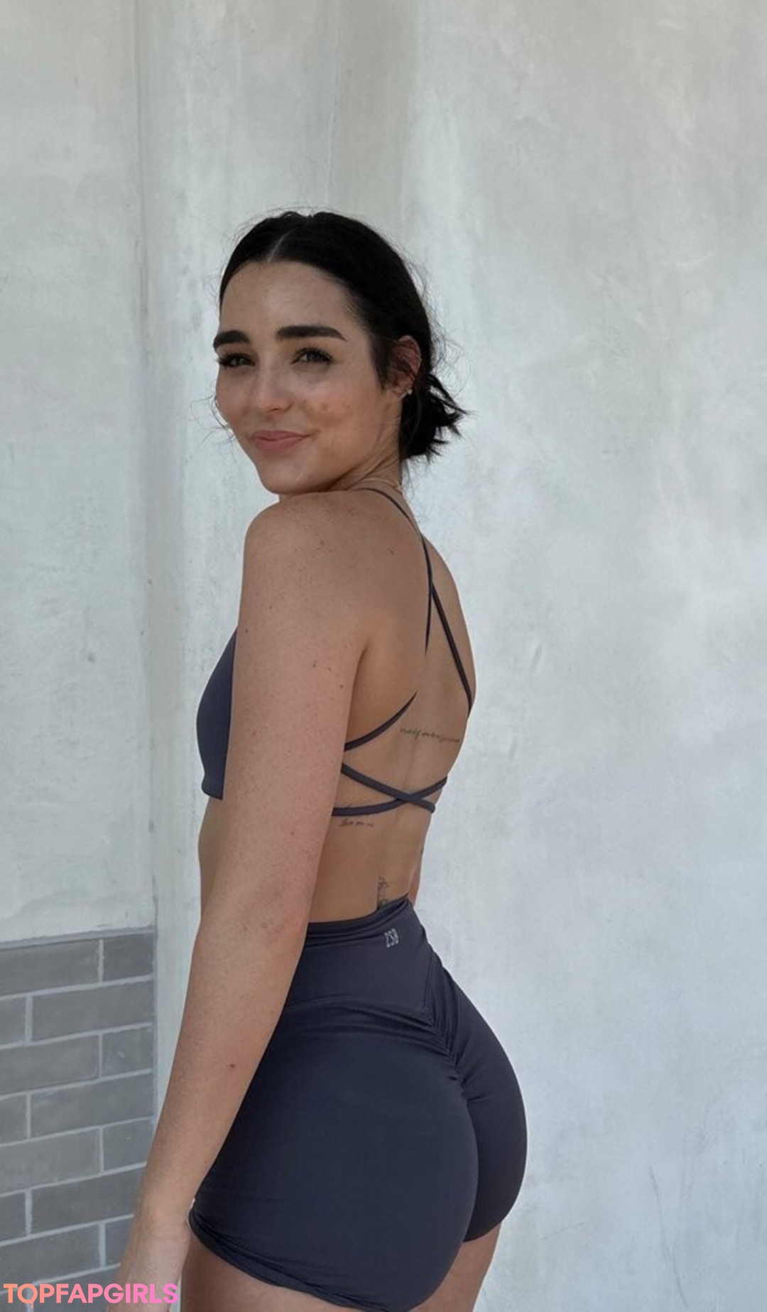 Indiana Massara nacktheit sex archiv