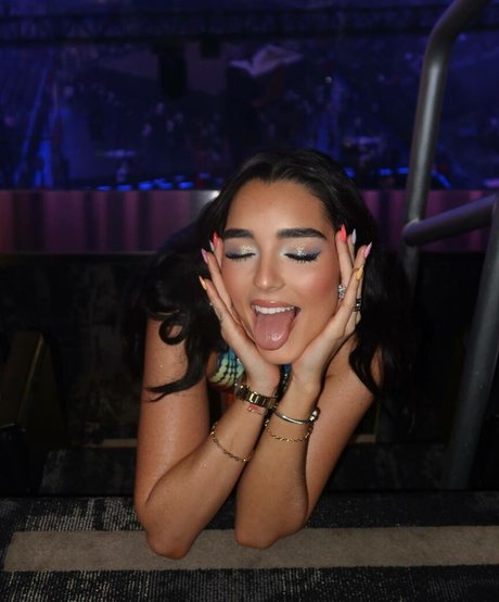 Indiana Massara hd erwachsene archiv