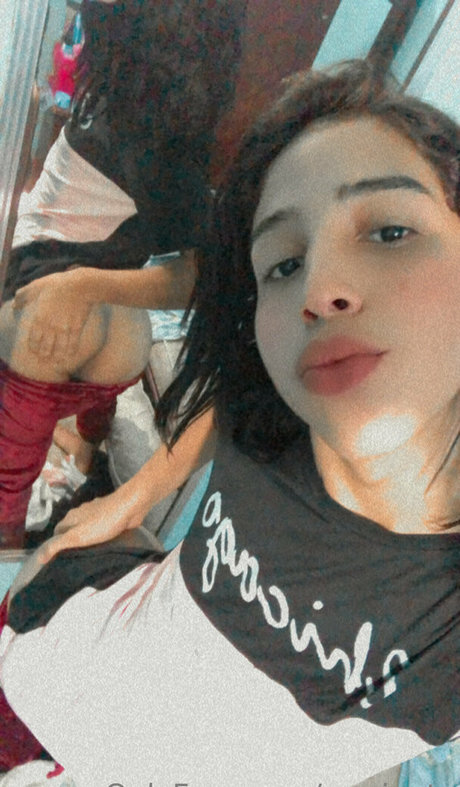 marinetv nackt kunst galerie