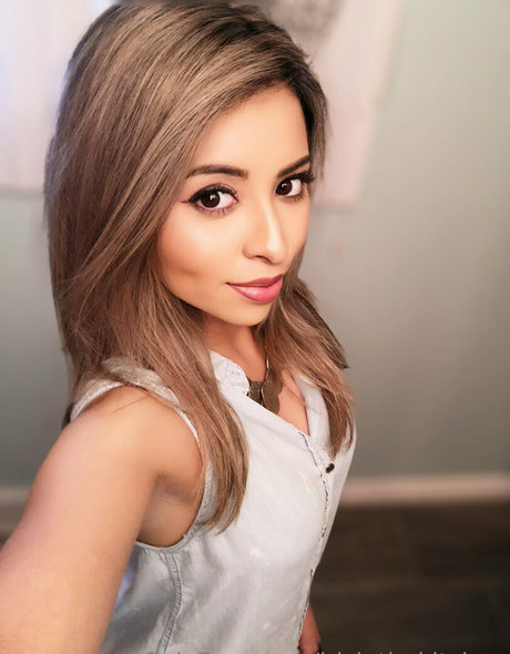 latina-onlyfans sexy fotos