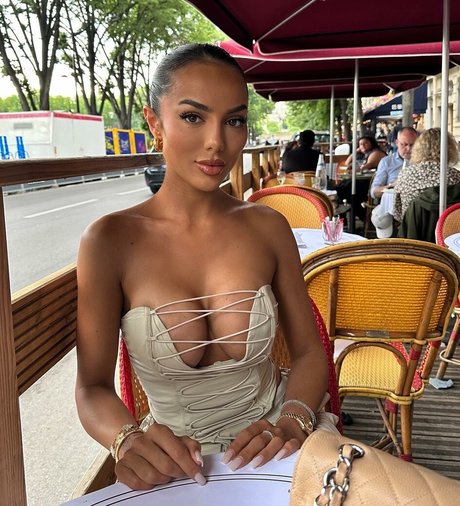 Arianna Ajtar schauspielerin nackte foto