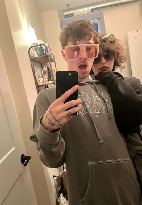 jakegelato erwachsene pornographische bild