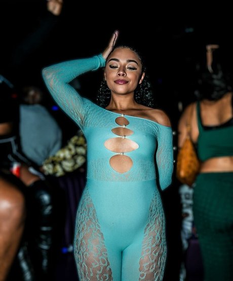 Alix Lapri freie fotos