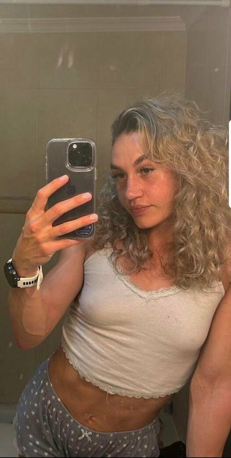 Holly Mills heiße fotos