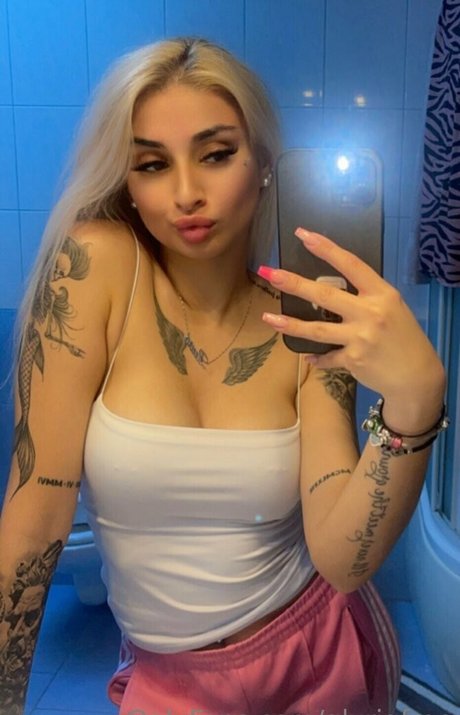 glxriqfree nacktheit pornographische galerie