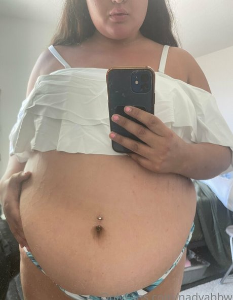 nadyabbw nacktheit heiße bilder