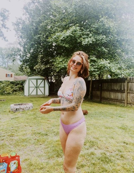 Garlyn DaSilva top exklusive galerie