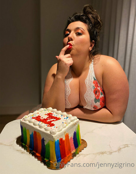 Jenny Zigrino model perfekte foto