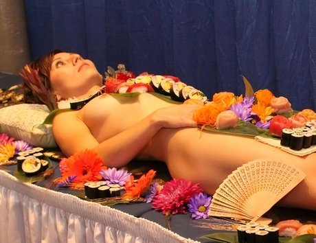 Dr Lindsey Doe schauspielerin perfekte bild