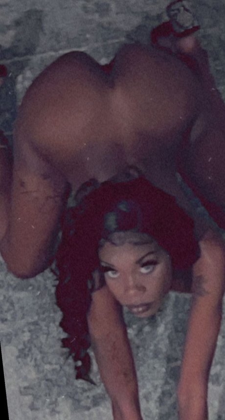 Peanutbutter nacktheit hd foto