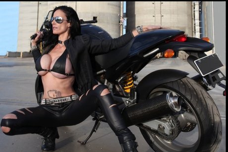 pandoralamour porno akt bild